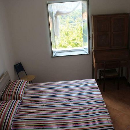 La Casetta Di Graziella Apartment Vezzi Portio Екстериор снимка