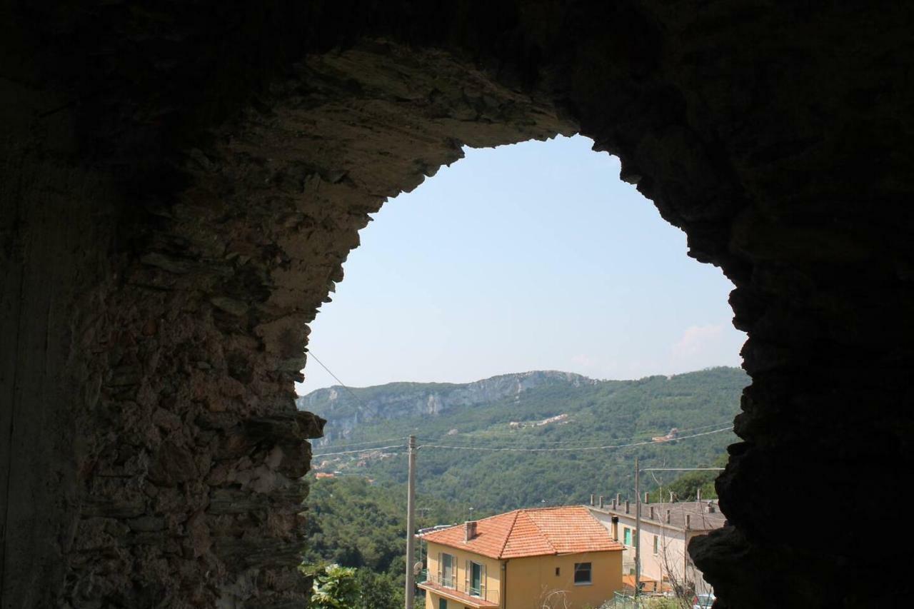 La Casetta Di Graziella Apartment Vezzi Portio Екстериор снимка