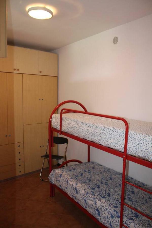 La Casetta Di Graziella Apartment Vezzi Portio Екстериор снимка
